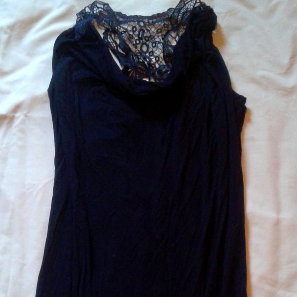 Ladies tunic - Picture 1 of 2